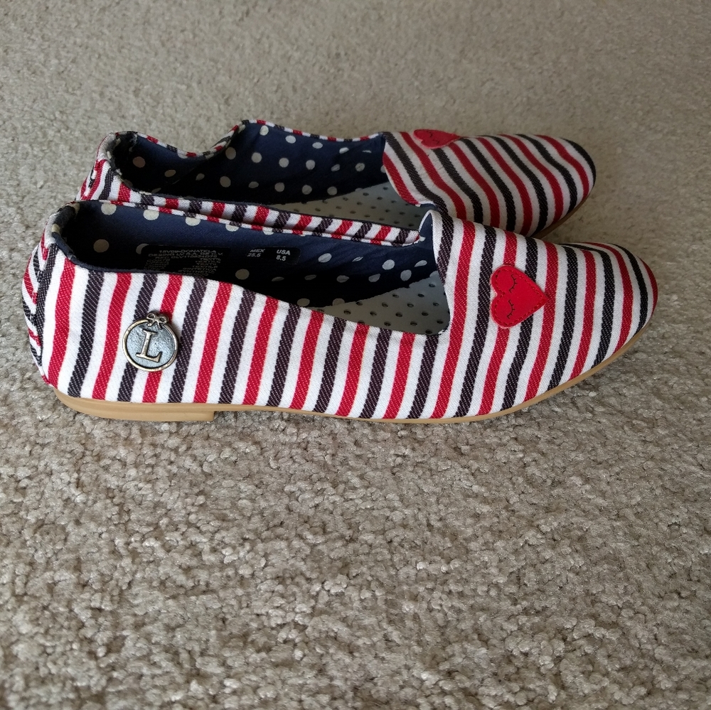 Loly in the Sky Donatella Flats 8.5